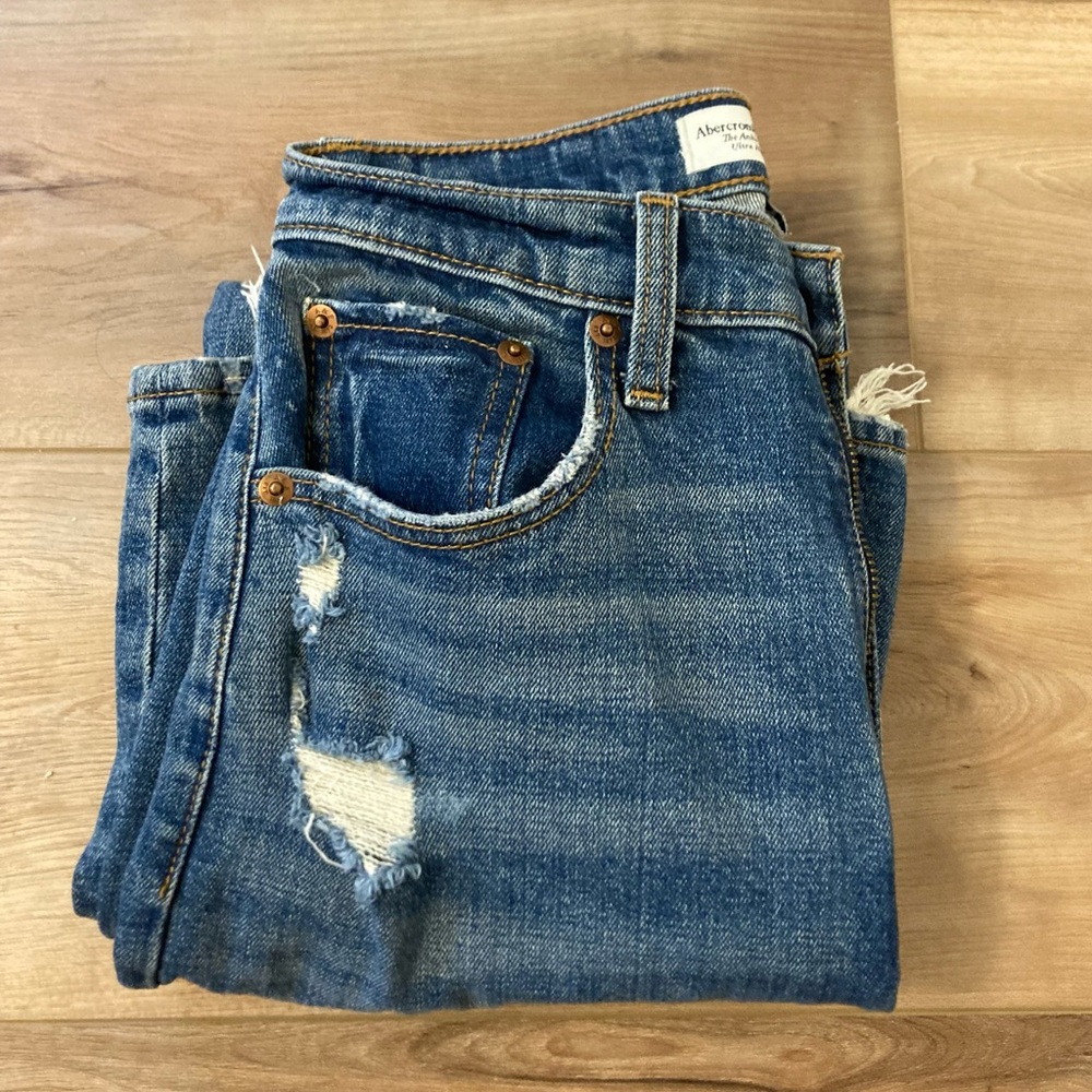 Abercrombie jeans size 25 short